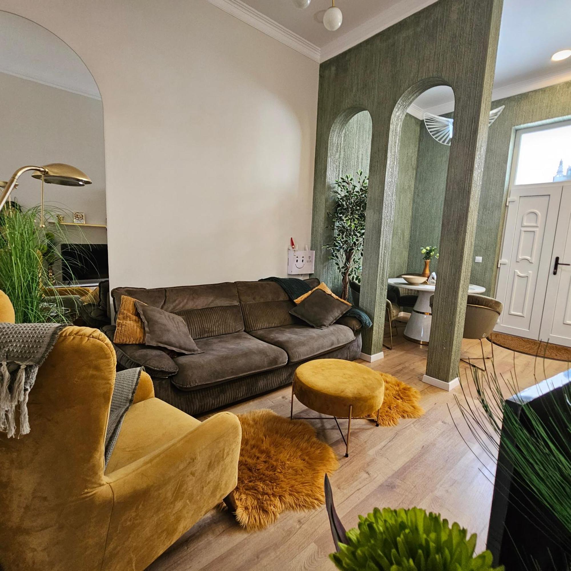 Apartament M Vatra Dornei Luaran gambar